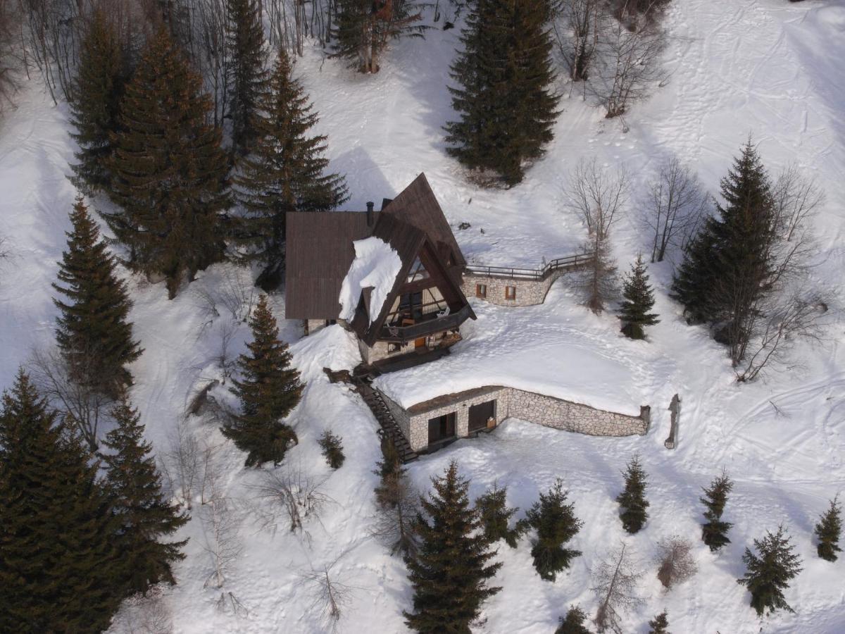 Le Chalet Pointu De Capucine Bourg-Saint-Maurice Esterno foto