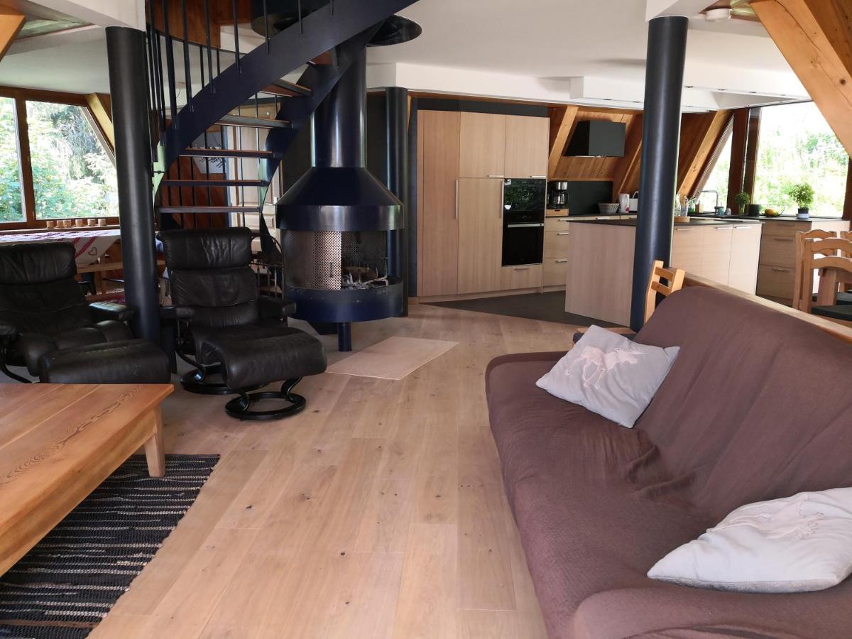 Le Chalet Pointu De Capucine Bourg-Saint-Maurice Esterno foto