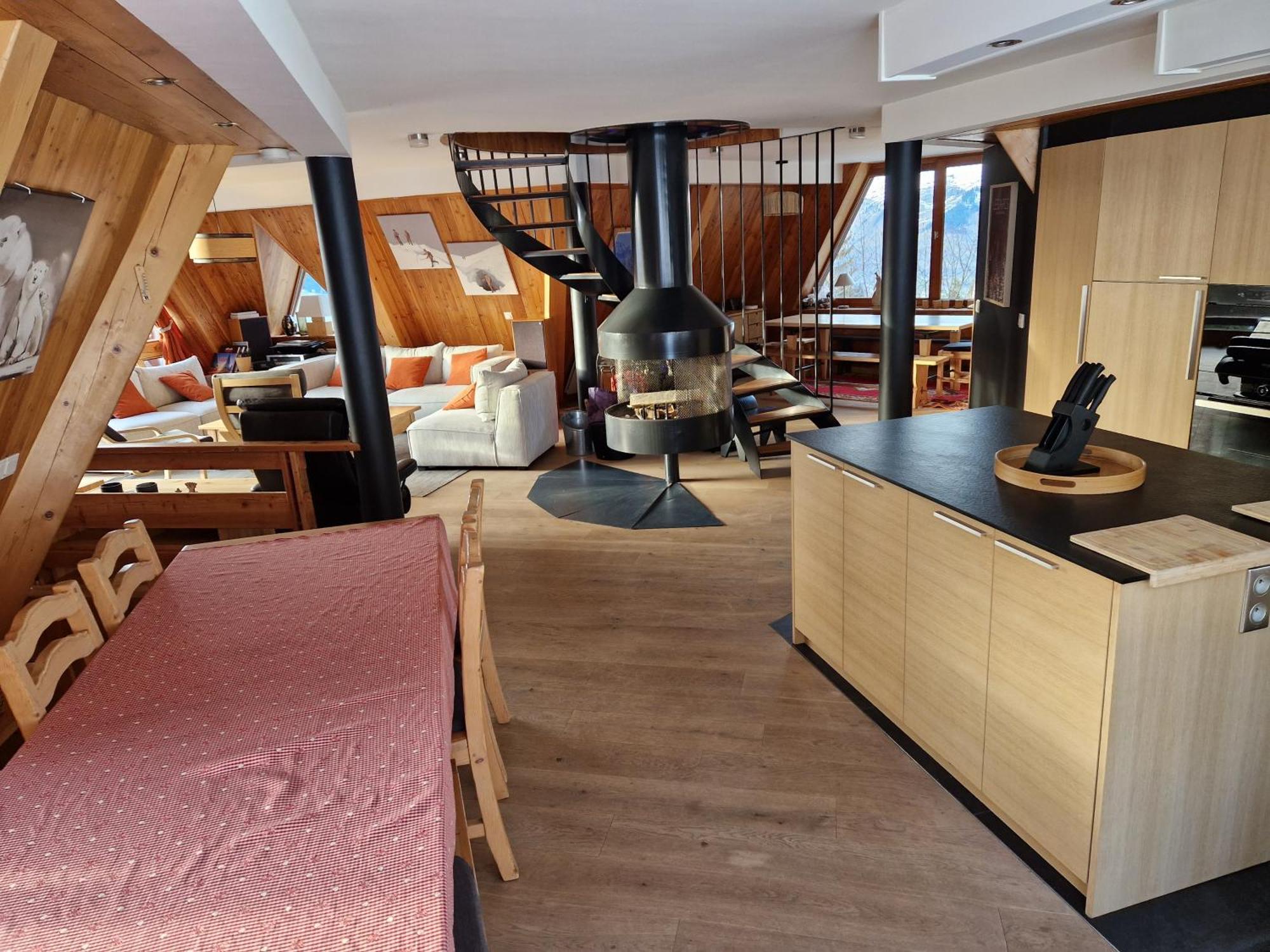 Le Chalet Pointu De Capucine Bourg-Saint-Maurice Esterno foto